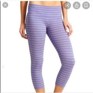 Athleta Salutation Leggings Size XS